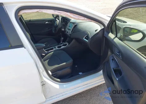 2017 Chevrolet Cruze Ls Auto z USA, uszkodzony, nr VIN 1G1BC5SM8H7155226